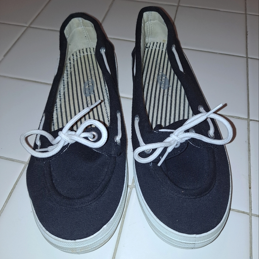 Women’s black white boat shoes flat loafers canvas casual travel party athletic